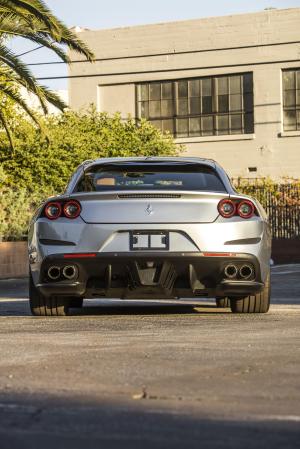 Ferrari GTC4Lusso 2016 года  (NA)
